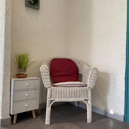 T3 Avec Jardin A Deux Pas De La - 5 Couchages, Animaux Acceptes - Fr-1-225c-117 Appartement *